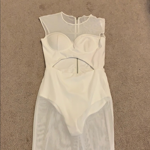 Dress - Picture 1 of 5